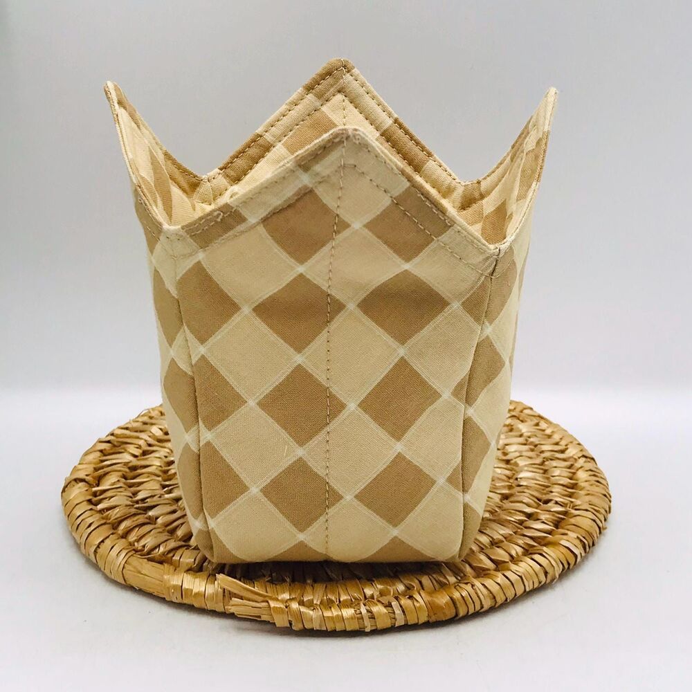 Neutral Checker Print Microwave Cozy: Reversible Cotton Pint Size Cozy
